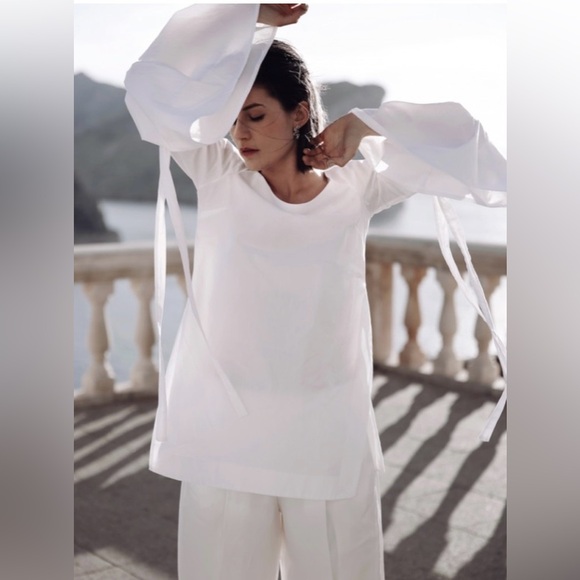 💥PRICE DROP💥 Ellery Cyril Off The Shoulder White Long Bell Sleeve - Picture 2 of 9